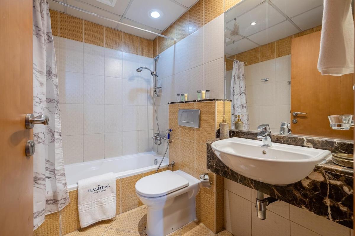 2 Bedroom Apartment I Marina Diamond 4 I Close To Metro Dubai Exterior photo