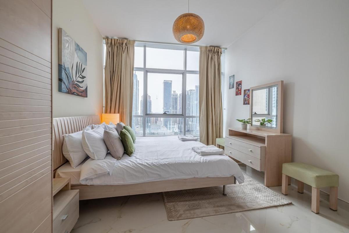 2 Bedroom Apartment I Marina Diamond 4 I Close To Metro Dubai Exterior photo